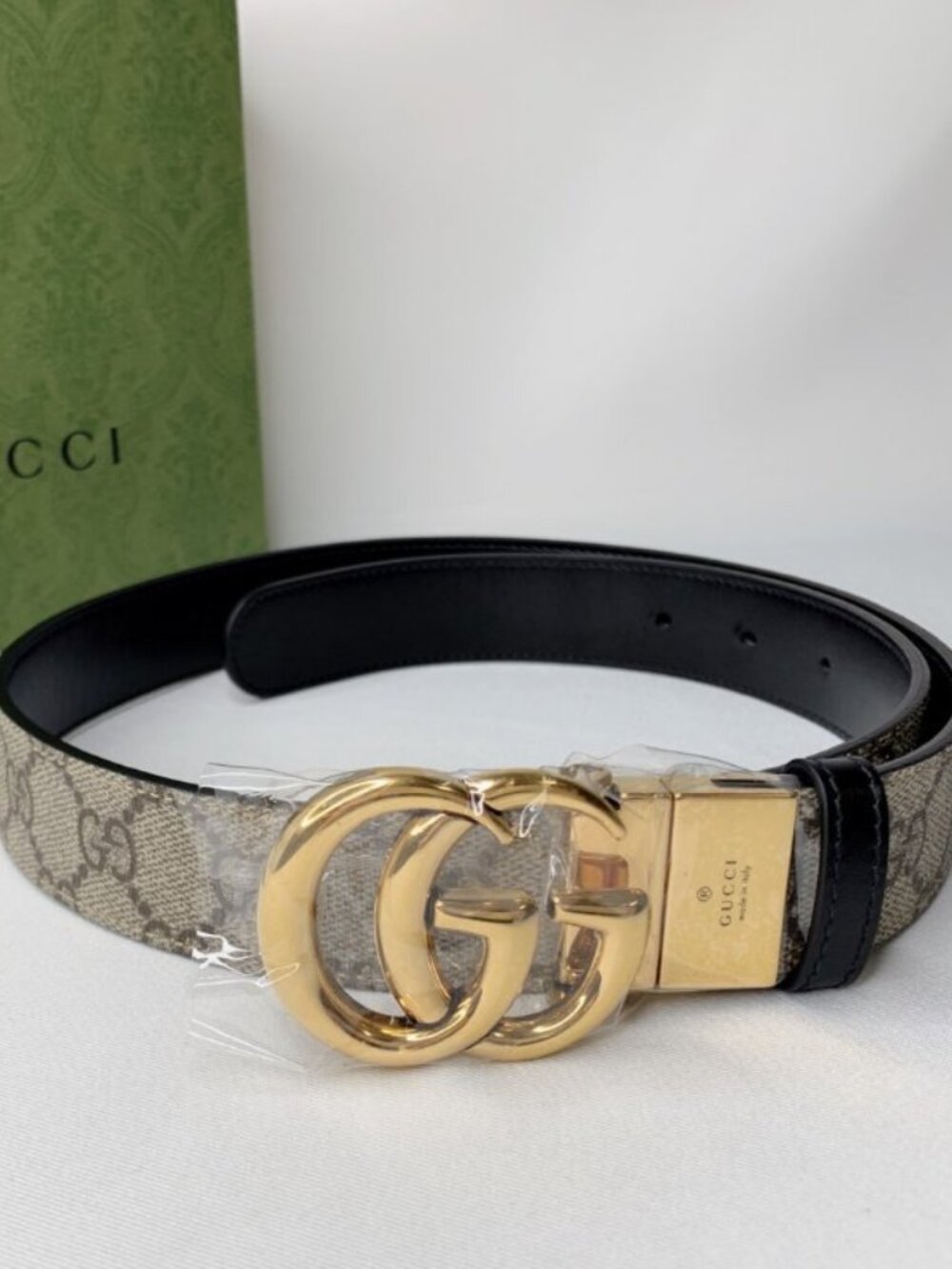 GUCCI Double G Metal Buckle Reversible Belt